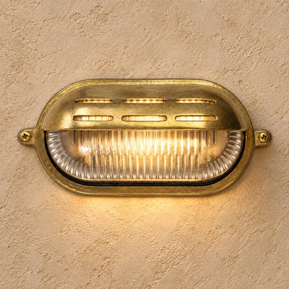 Cove Eyelid bulkhead light - Image 2