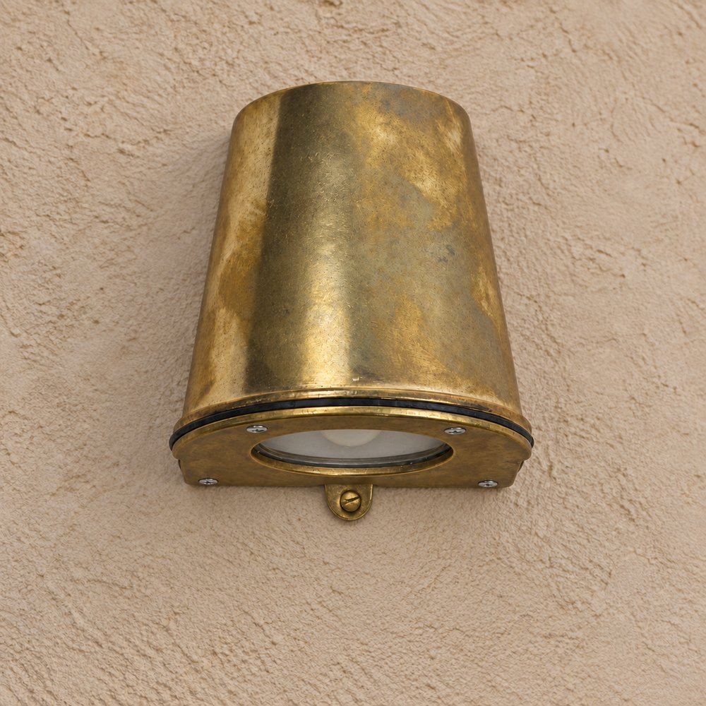 Mast-head One-way spotlight - Image 3
